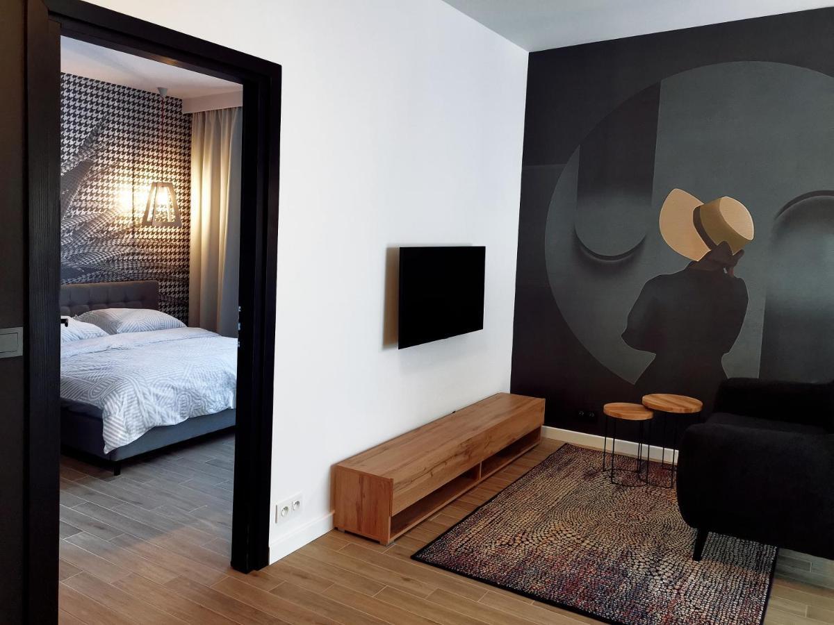 Come&Stay Apartments Wola Warschau Exterior foto